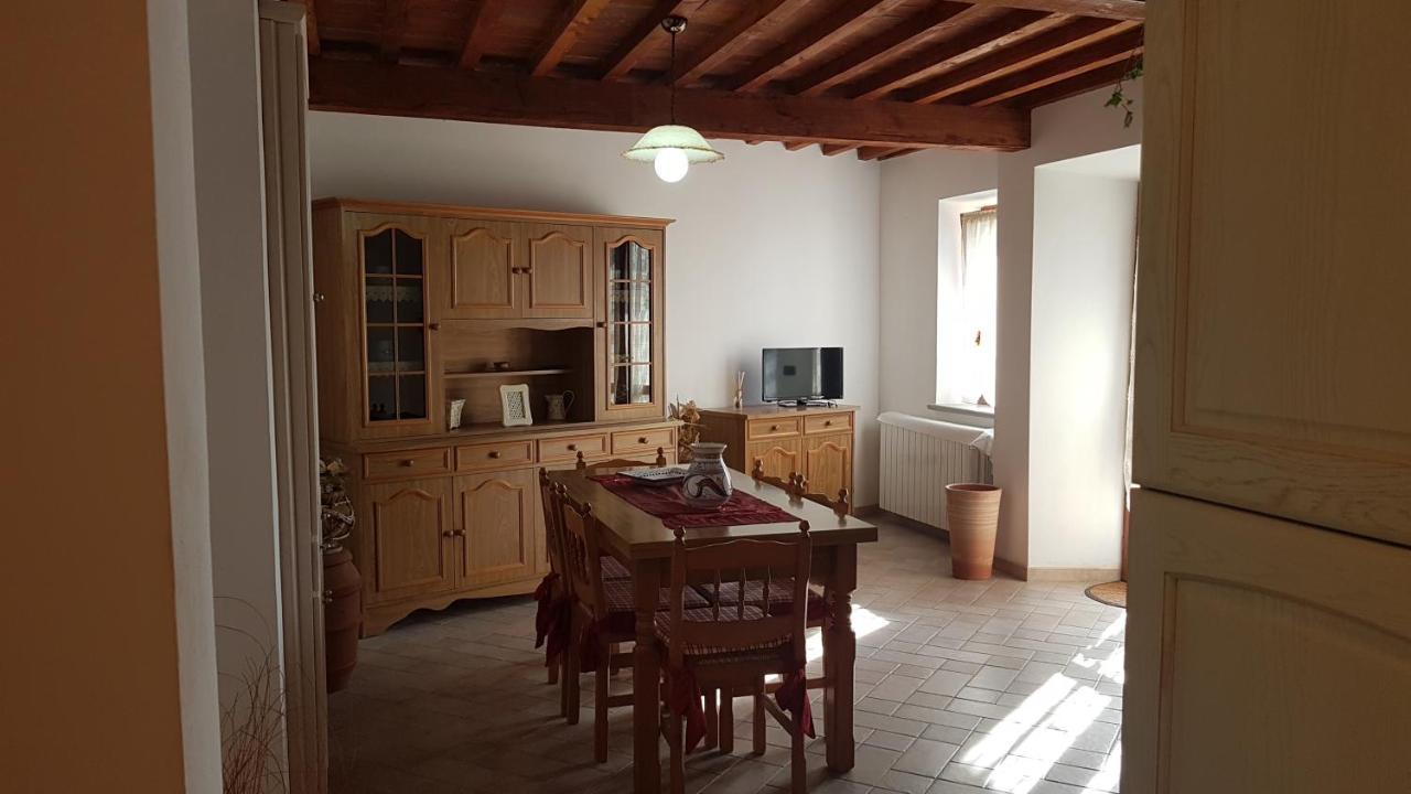 Beautiful Apartment With Exclusive Garden And Terrace Monteverdi Marittimo Exterior foto